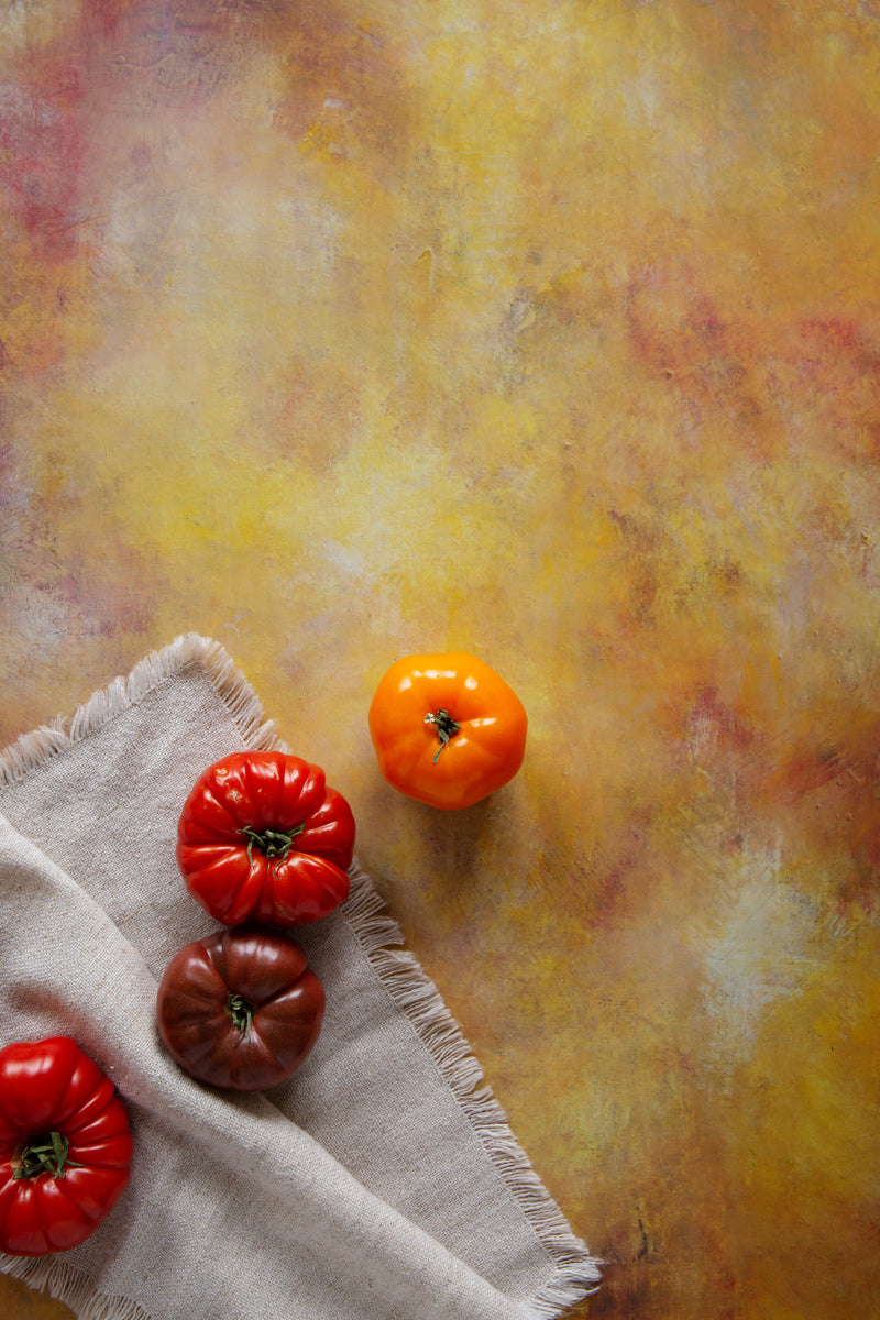 Leo Food Photography Background with tomatoes