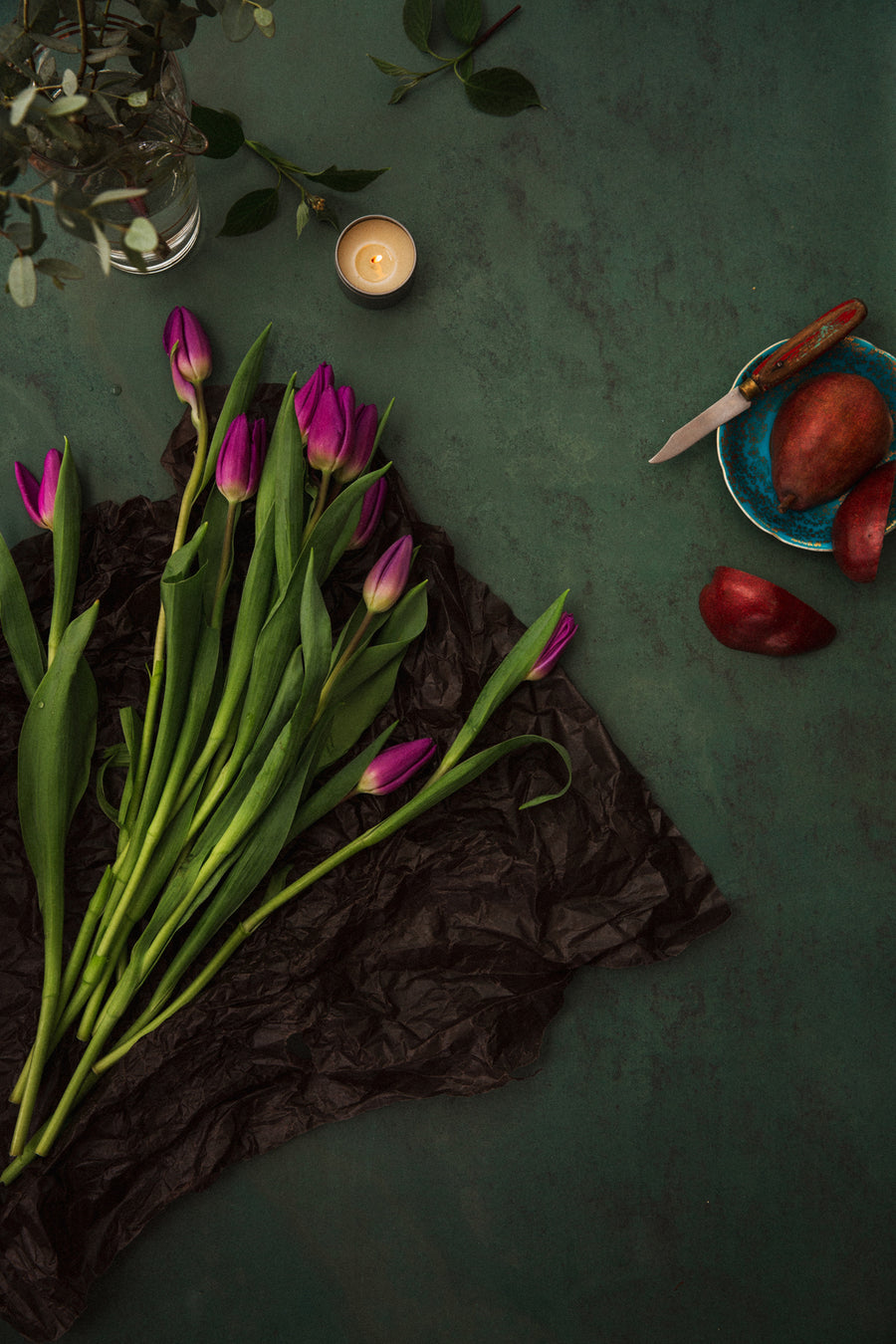 Luca Food & Product Green Photography Background with tulips and pear slices